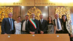 Presentazione neo giunta comunale di Manfredonia; l'assessore Armiento sarà poi sostituita da E.Palumbo (ph: BENEDETTO MONACO/Statoquotidiano) - 29.06.2015