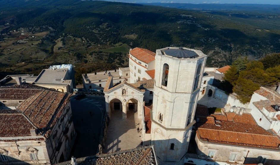 Monte Sant'Angelo si prepara per i festeggiamenti di San Michele Arcangelo