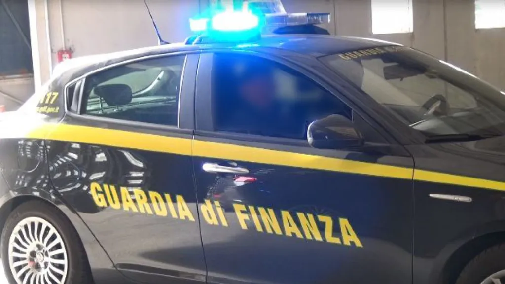 Soldi Casalesi riciclati a Grosseto, sequestri Dda a 10 indagati