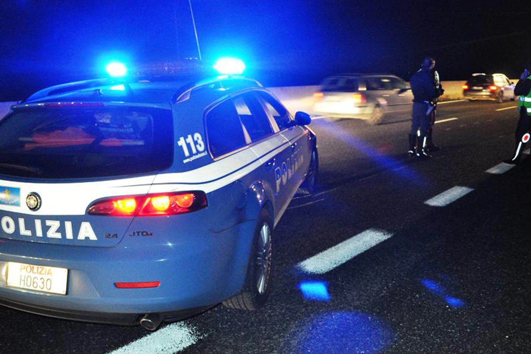 Pescara: 25enne fermato con un carico nell'auto di 4 chili di cocaina e 43mila euro