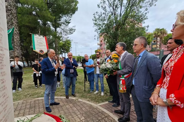 Barletta ricorda le 58 vittime del crollo di 65 anni fa