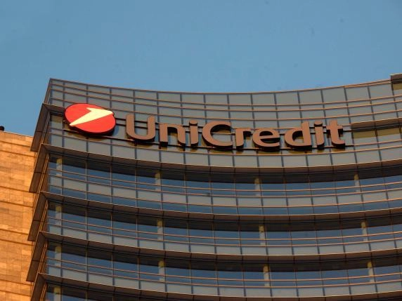 Unicredit cresce e supera il 5% di Generali, ma esclude l’acquisizione