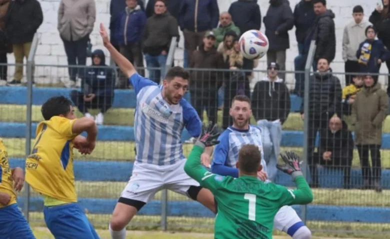 Manfredonia, cuore e carattere: Caputo regala il pareggio al 95’ a Gravina ph Manfredonia Calcio 1932